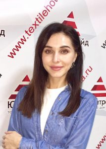 Суворова Юлия Менеджер по продажам ткани и упаковки